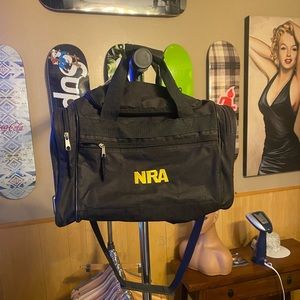 Vintage NRA side bag duffle mens yellow